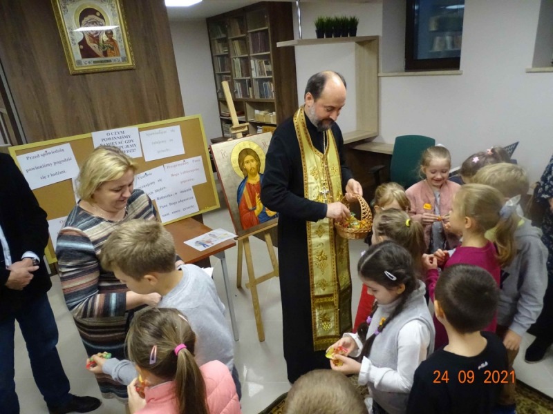 Spowiedź pierwszoklasistów w białostockiej parafii Wszystkich Świętych