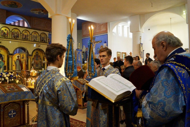 Opieki Matki Bożej i 25-lecie Parafii św. Jerzego w Białymstoku 