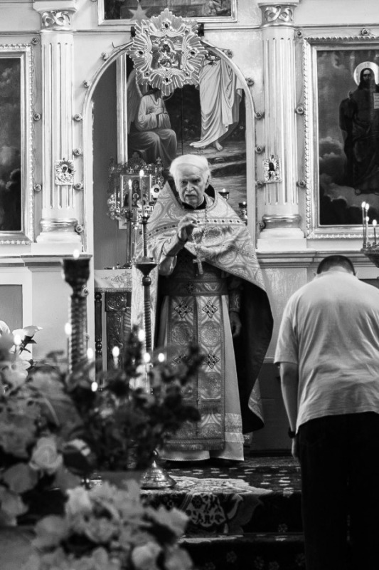 Zmarł ks. mitrat Włodzimierz Szumikowski