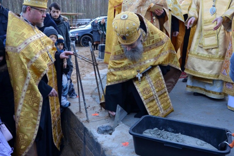 Poświęcenie kamienia węgielnego pod budowę cerkwi w Karakulach