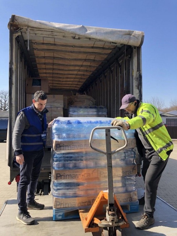 Pomoc uchodźcom z Ukrainy. Transport z darami na Ukrainę.