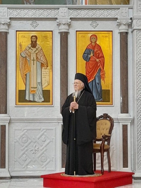 Patriarcha Bartłomiej I w warszawskiej świątyni  Hagia Sophia