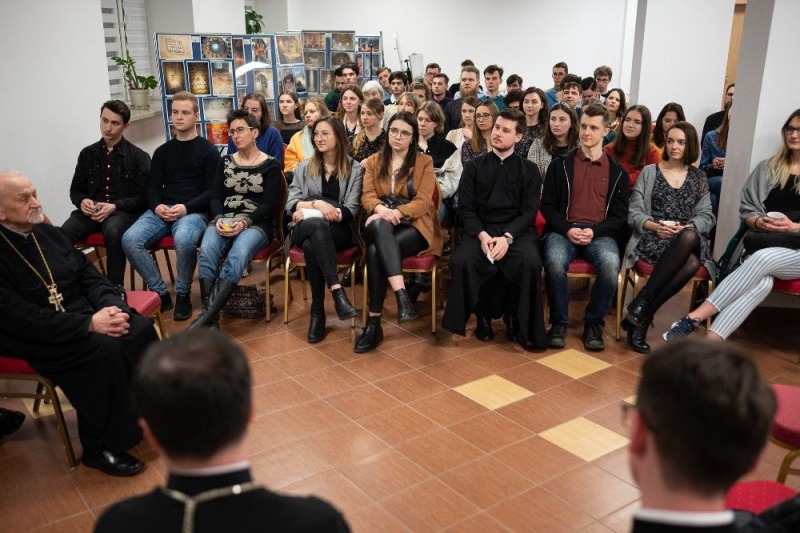 Warszawa: rozpoczęły się spotkania studentów
