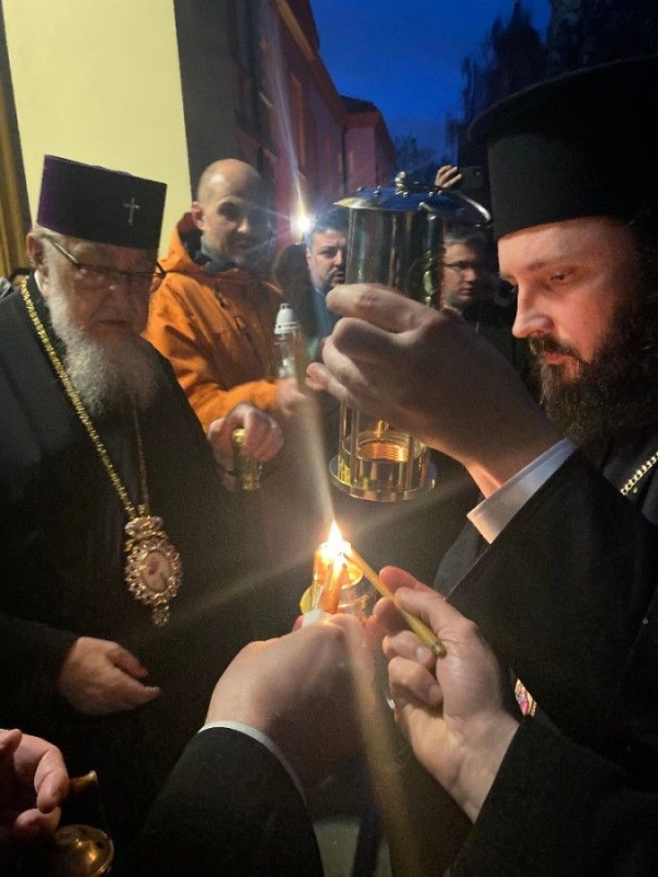 Błogosławiony Ogień już w Polsce