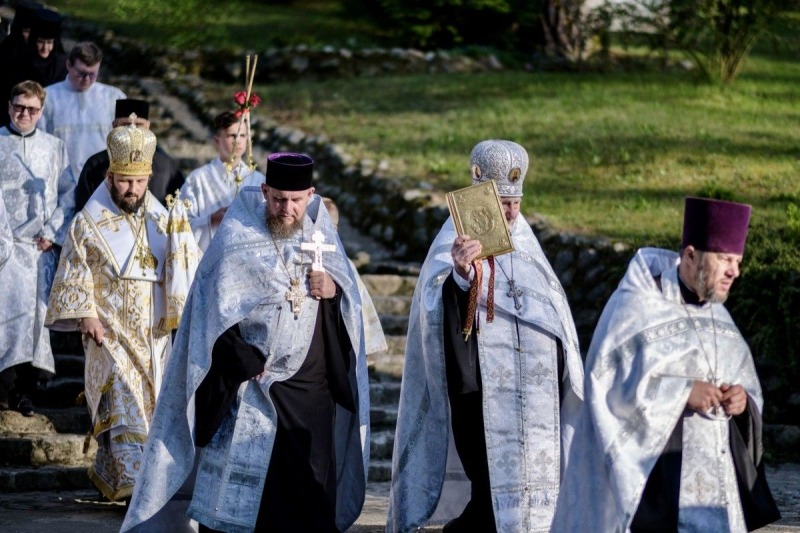 Paschalna pielgrzymka młodzieży na św. Górę Grabarkę