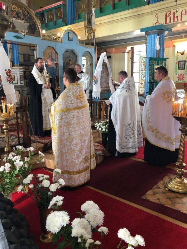 Krzyż upamiętniający 75 rocznicę tragicznej Akcji Wisła