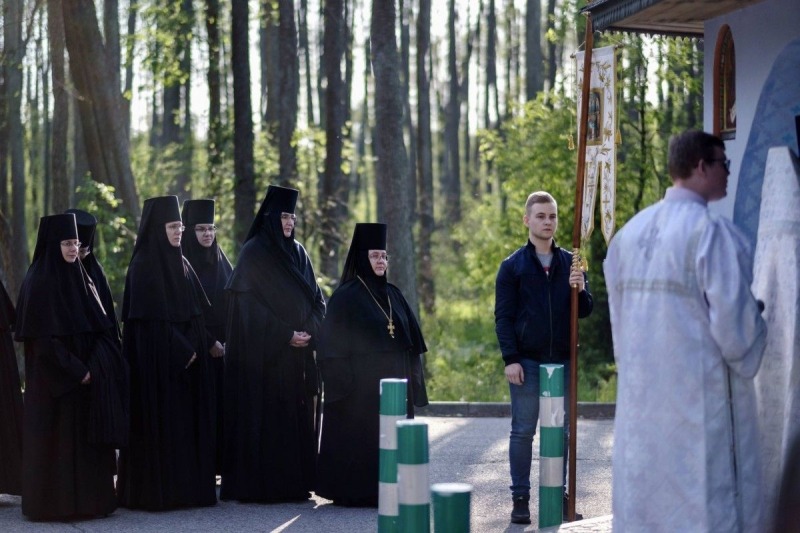 Paschalna pielgrzymka młodzieży na św. Górę Grabarkę