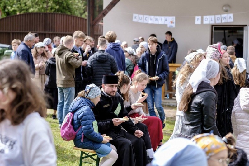Paschalna pielgrzymka młodzieży na św. Górę Grabarkę