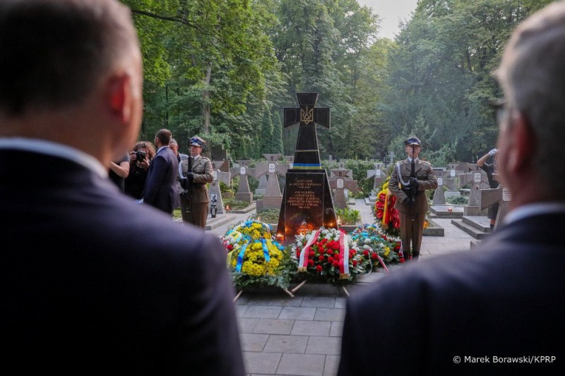 Prezydent RP Andrzej Duda na wolskim cmentarzu