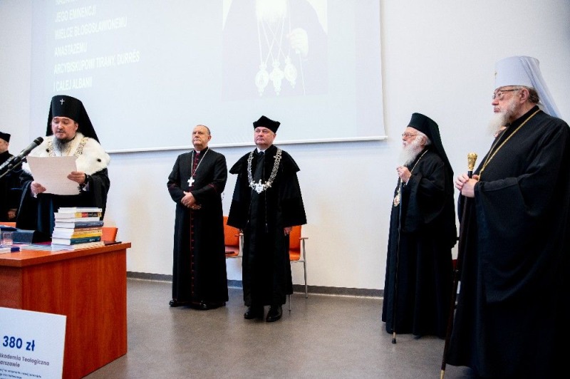 Arcybiskup Anastazy Doktorem Honoris Causa ChAT