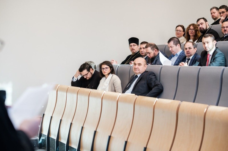Jedność chrześcijan jako problem teologiczno-kanoniczny