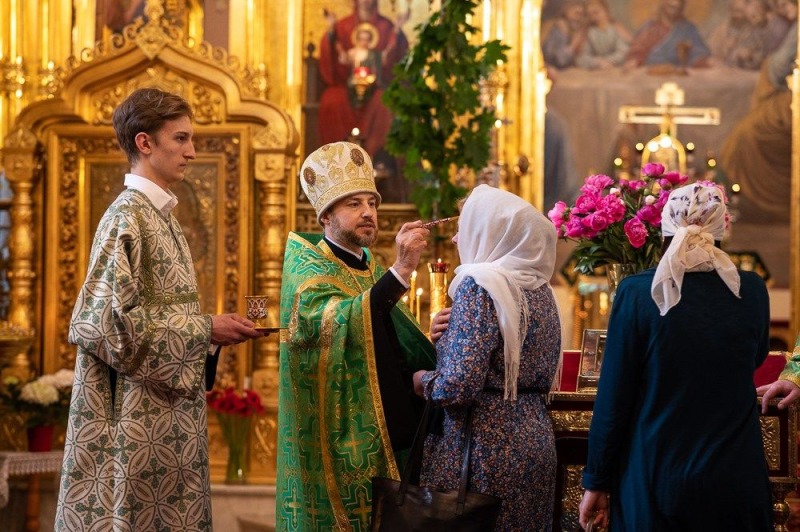 Święto Pięćdziesiątnicy w stołecznej katedrze