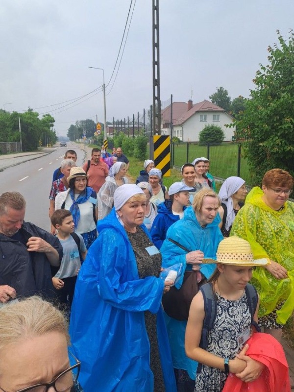 Pielgrzymka ze Zwierek do Piatienki
