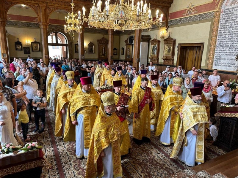 Świąteczne uroczystości w katedrze w Łodzi