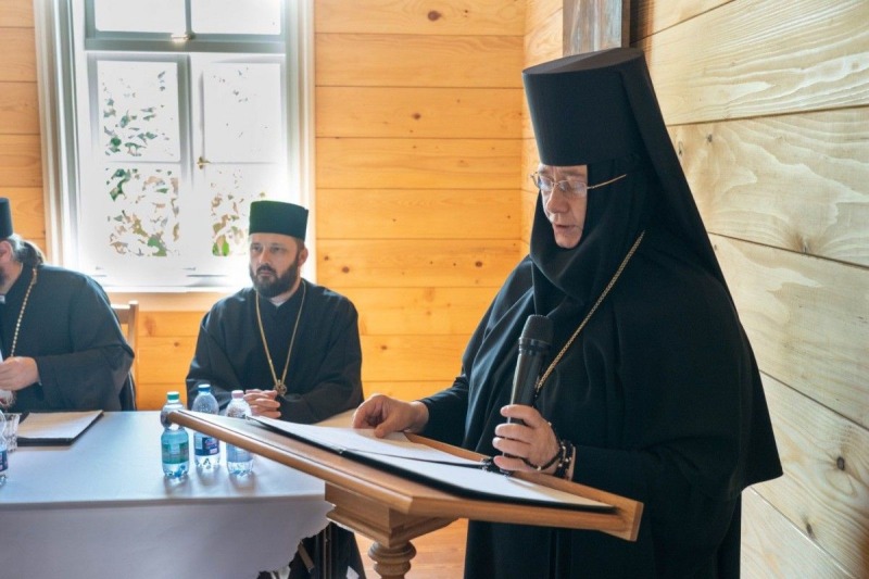 Międzynarodowe spotkanie mnichów i mniszek