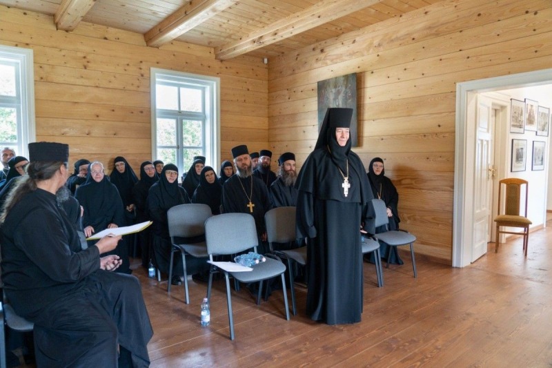 Międzynarodowe spotkanie mnichów i mniszek