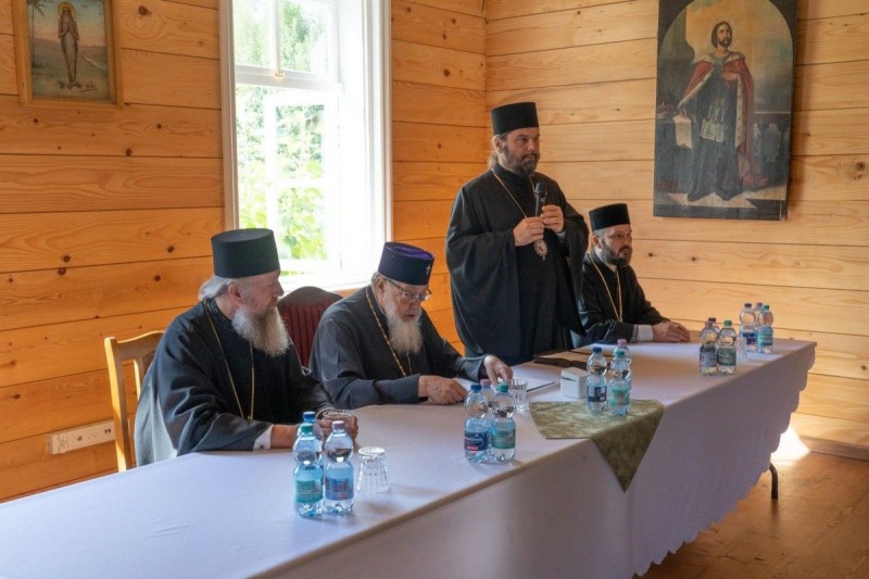 Międzynarodowe spotkanie mnichów i mniszek