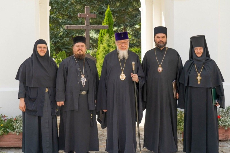 Międzynarodowe spotkanie mnichów i mniszek