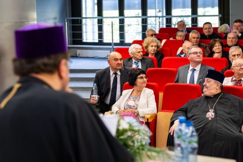 Prawosławne dziedzictwo: II sesja Międzynarodowej Konferencji Naukowej oraz dyskusja