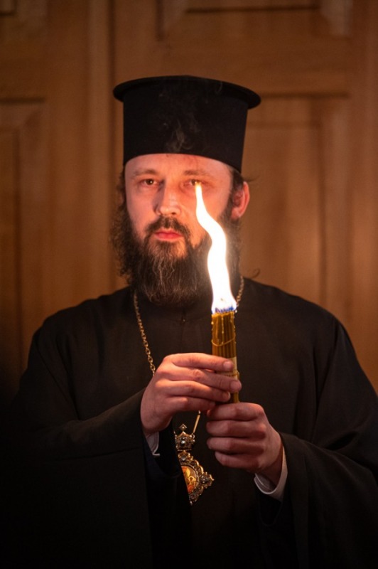 Dostarczono Święty Ogień do Warszawy