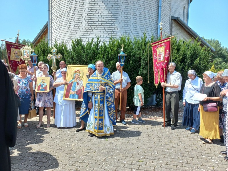Pielgrzymka Bractwa Trzech Świętych Hierarchów do Boratyńca Ruskiego