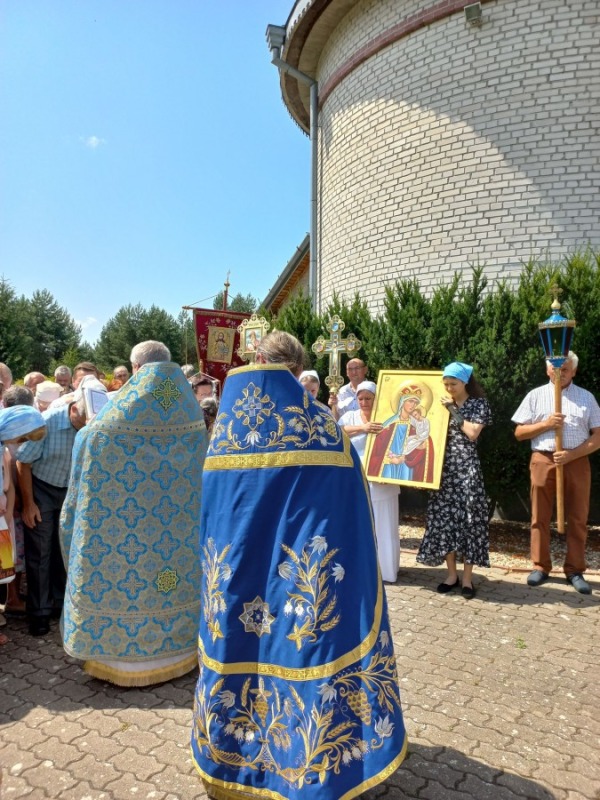 Pielgrzymka Bractwa Trzech Świętych Hierarchów do Boratyńca Ruskiego