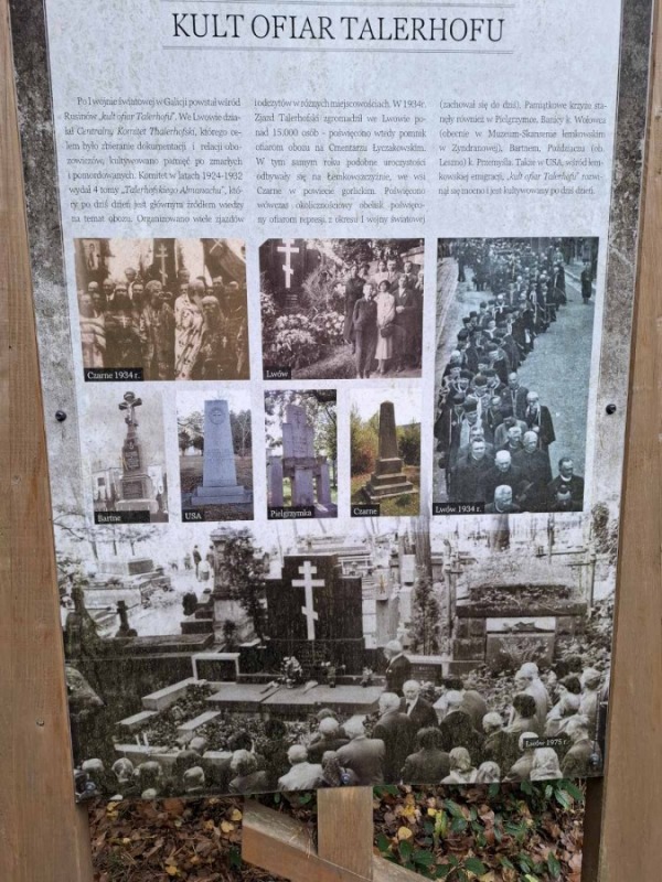 Modlitwa przy pomniku w Czarnem