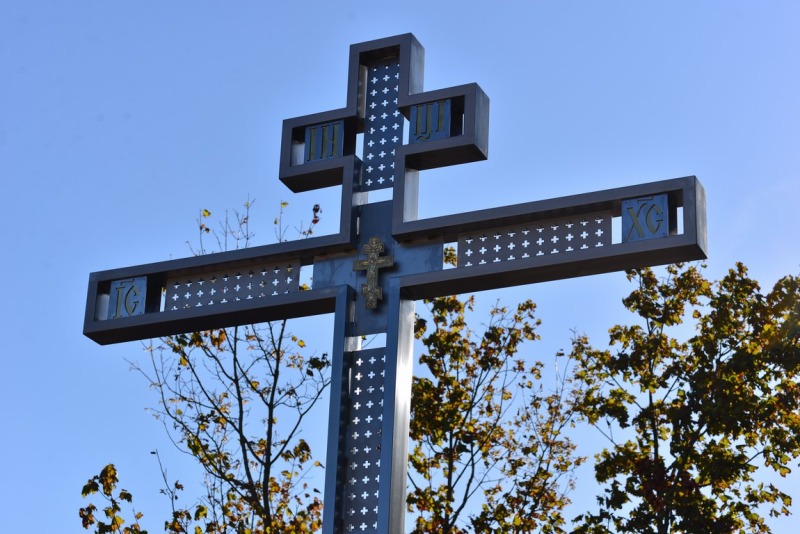 Poświęcenie krzyża na miejscu budowy nowej cerkwi w Białymstoku
