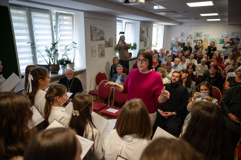 Konferencja o kobiecie w historii 100-lecia autokefalii