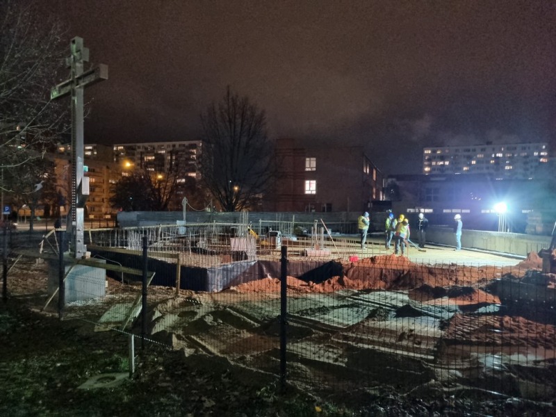 Z placu budowy cerkwi Św. Atanazego Brzeskiego w Białymstoku