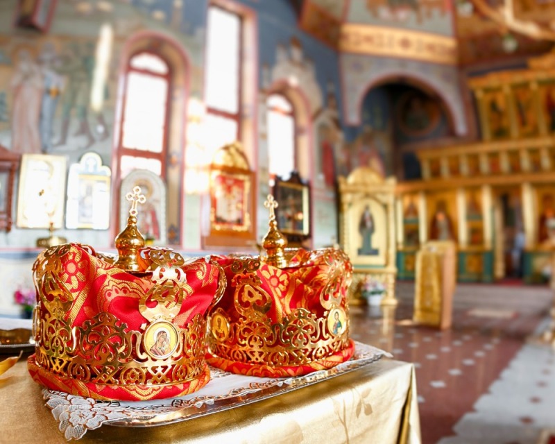 Ikony ślubne: historia, tradycja i symbolika w prawosławiu