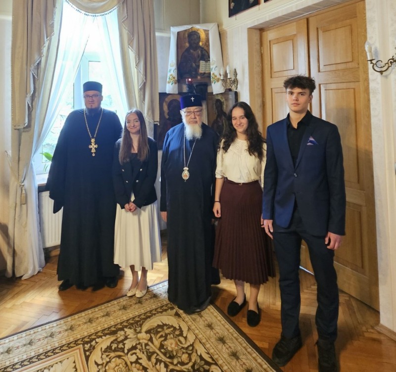 Spotkanie Metropolity Sawy z laureatami Olimpiady
