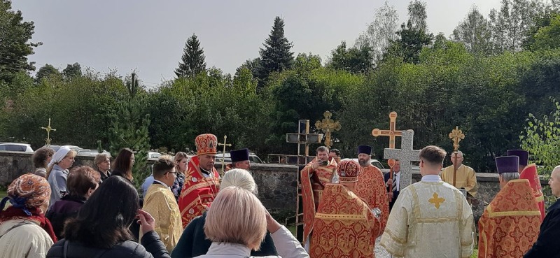 Pielgrzymka bractwa Trzech Świętych Hierarchów do Jałówki