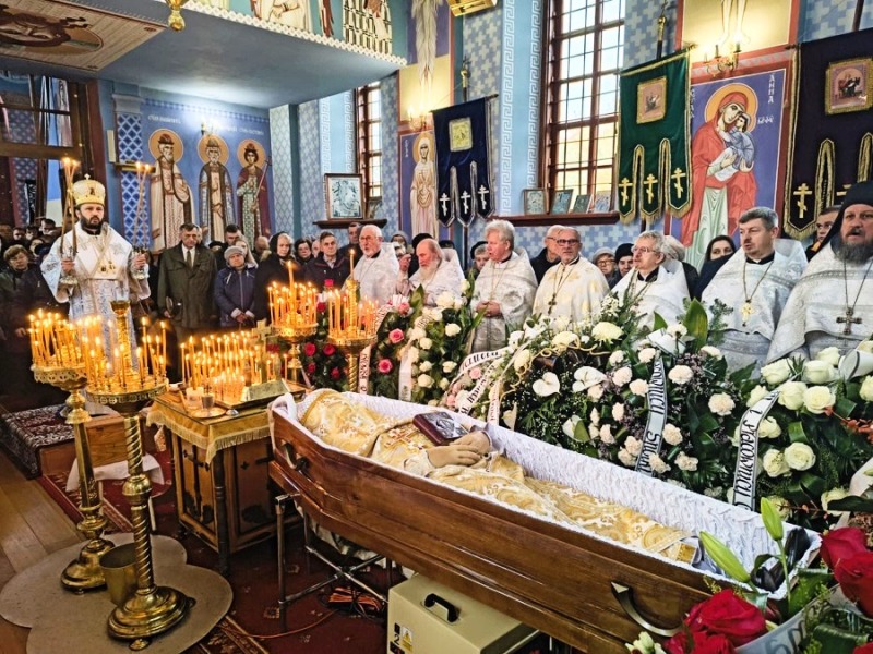 Pogrzeb śp. ks. mitrata Aleksandra Surela