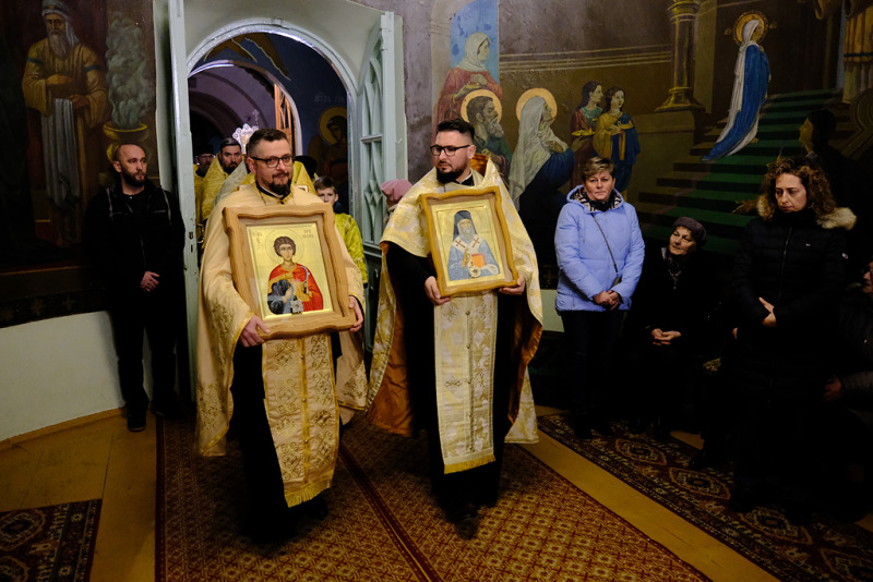 Sokólska parafia powitała relikwie trzech świętych