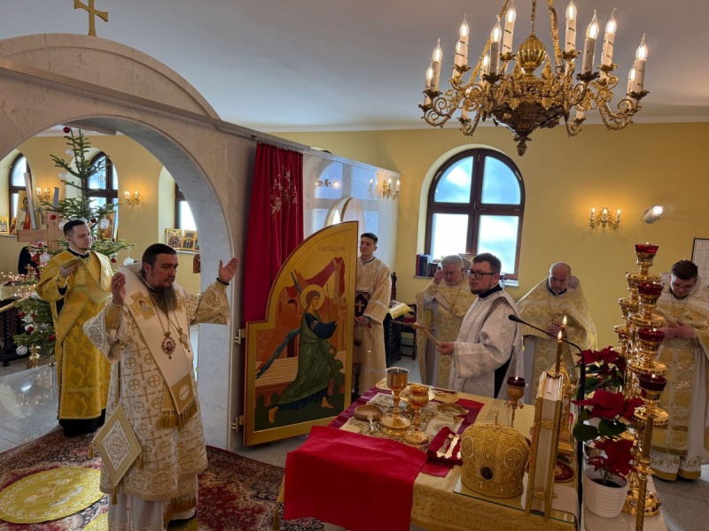 Święcenia diakońskie w katedrze ordynariatu