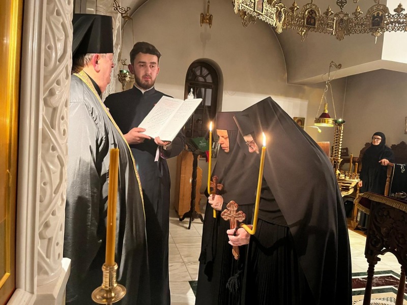 Postrzyżyny małej schimy w turkowickim monasterze