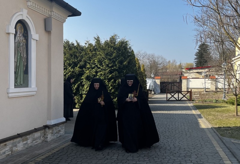 Postrzyżyny małej schimy w turkowickim monasterze