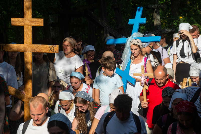 Pierwsze pielgrzymki dotarły na Świętą Górę Grabarkę