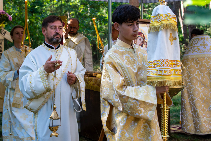 Leśna Liturgia w drodze na Grabarkę