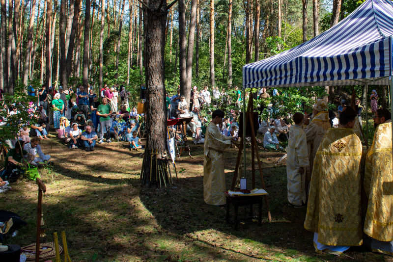 Leśna Liturgia w drodze na Grabarkę