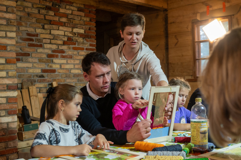 Podlaskie Tradycje Bez Granic – dwa dni spotkań, warsztatów i wspólnego śpiewu w Białowieży