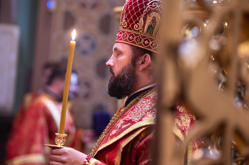 Obrzęd wyniesienia i podwyższenia św. Krzyża w stołecznej katedrze