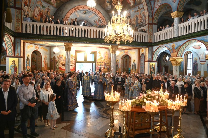 Wizyta metr. Joanicjusza z Czarnogóry w parafii Hagia Sophia
