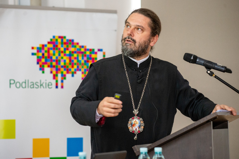 Panel naukowy o XX-wiecznych dziejach Monasteru Supraskiego