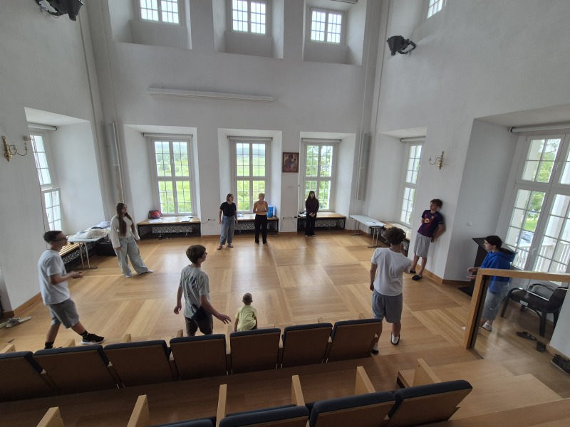 Warsztaty teatralne parafii w Topilcu