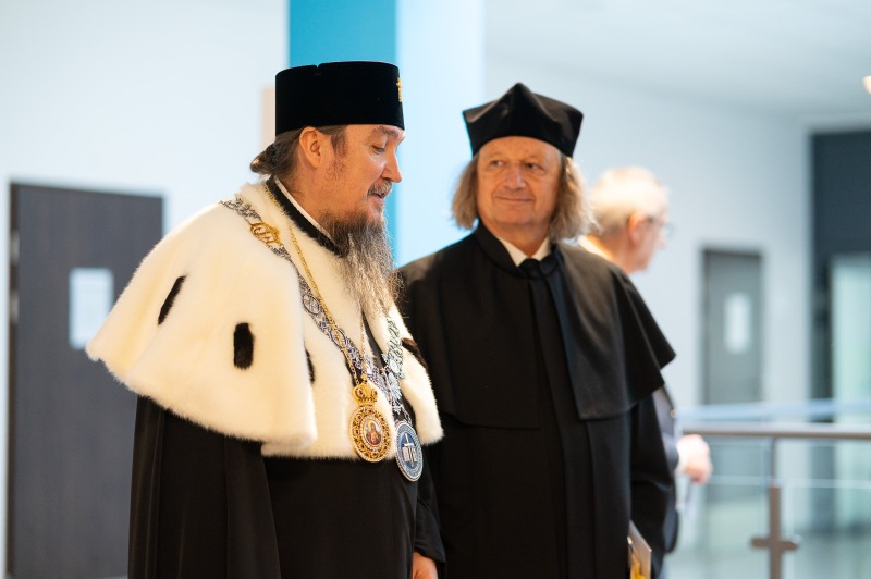Inauguracja roku akademickiego w Chrześcijańskiej Akademii Teologicznej w Warszawie